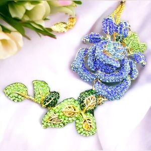 Gold plated blue and green crystal flower necklace